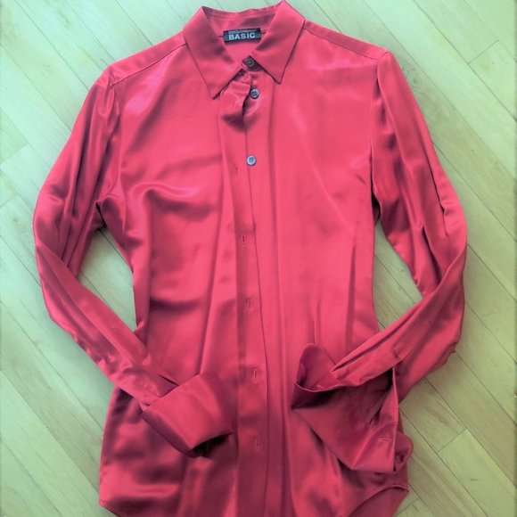 Dolce & Gabbana Tops - Dolce and Gabbana Button-Down Red Blouse - Sz 40 EU / 6 US
